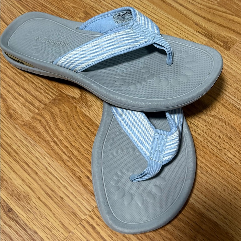 Columbia Sunbreeze Blue Siesta Stripe Grosgrain Flip Flops / Thong Sandals 8